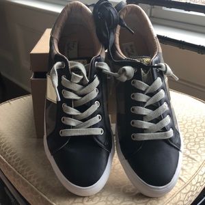 Vici Summit Faux Leather Camo Sneakers